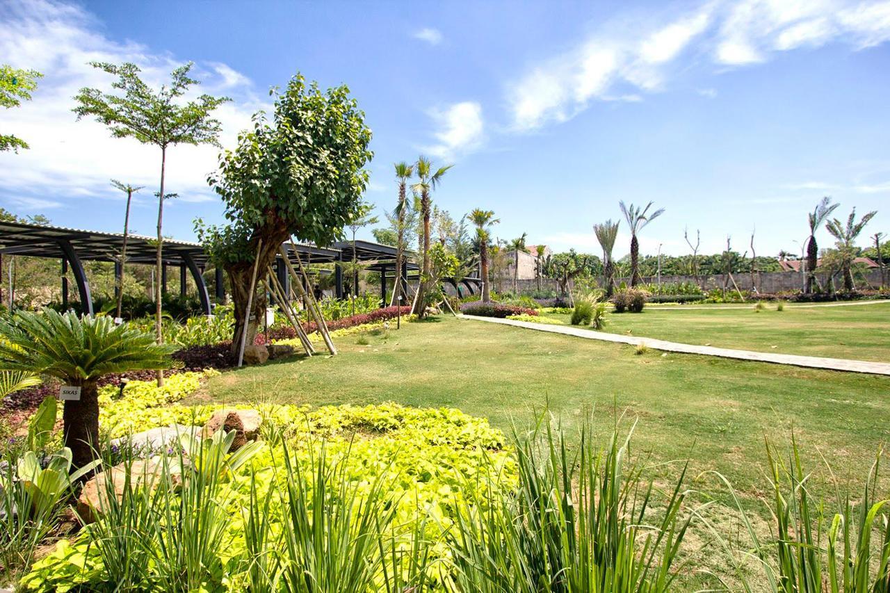 Maxonehotels At Resort Makassar Dış mekan fotoğraf