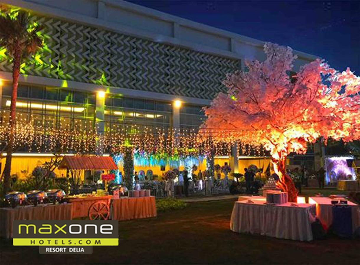 Maxonehotels At Resort Makassar Dış mekan fotoğraf