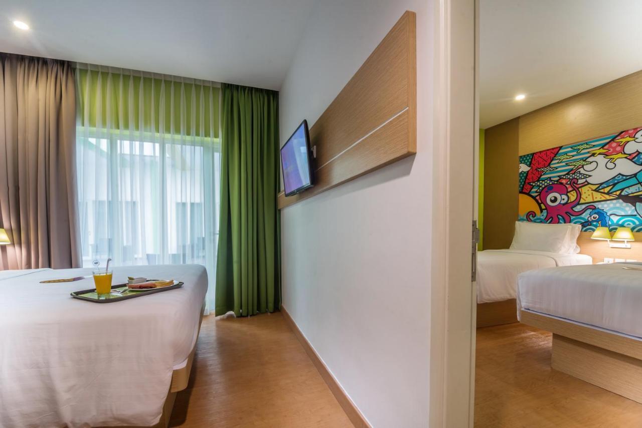 Maxonehotels At Resort Makassar Dış mekan fotoğraf